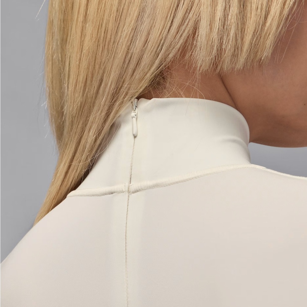 NWT [Jordan] Flight Mountainside Long-Sleeve High-Neck Bodysuit White Womens M - Picture 8 of 16
